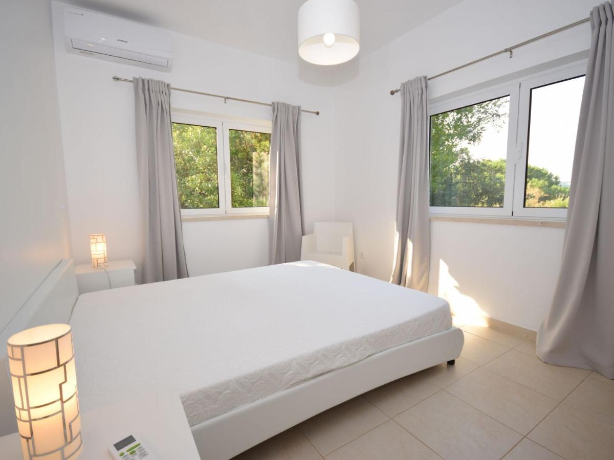 A Perfect Villa With Pool Terrace And Garden Alcobaca Bagian luar foto