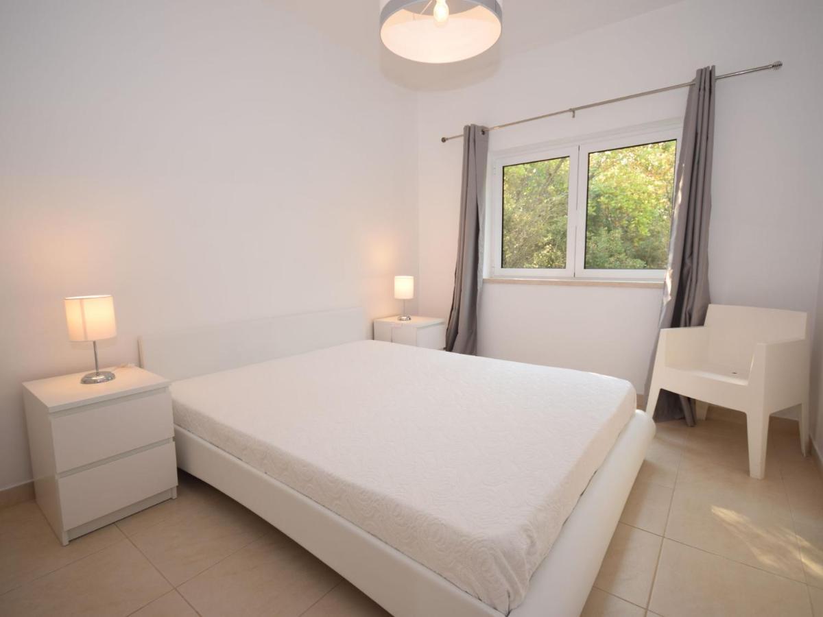 A Perfect Villa With Pool Terrace And Garden Alcobaca Ruang foto